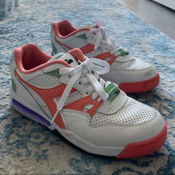 Diadora Sneakers x Urban Outfitters - Picture 3 of 4